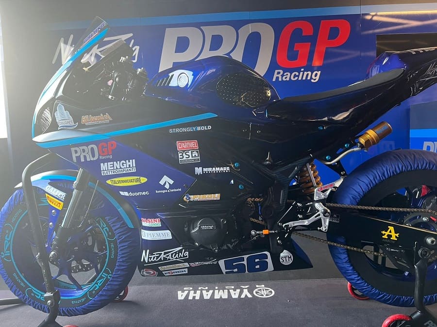 Bersama Pikoli Oil, Galang Hendra Pratama Raih Superpole WorldSSP300 Ceko