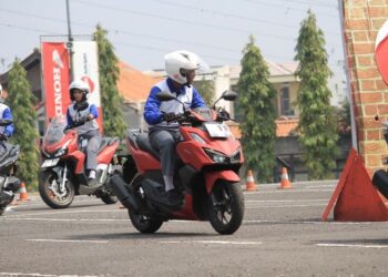 Lakukan 4T Saat Melewati Persimpangan