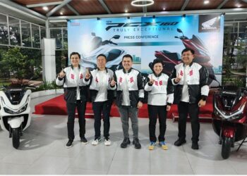 DAM Perkenalkan Resmi New Honda PCX160, Kian Berkelas Juga Canggih