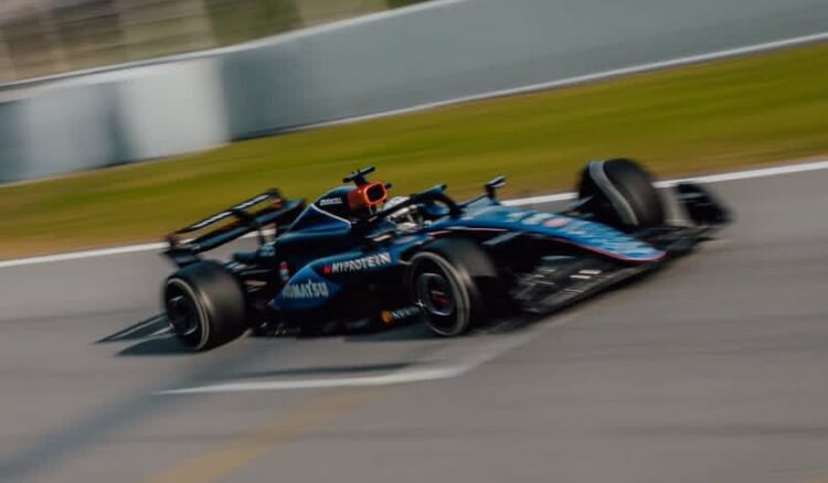 Demi Debut Pertama Bersama Williams, Carlos Sainz Lakoni Tes Privat