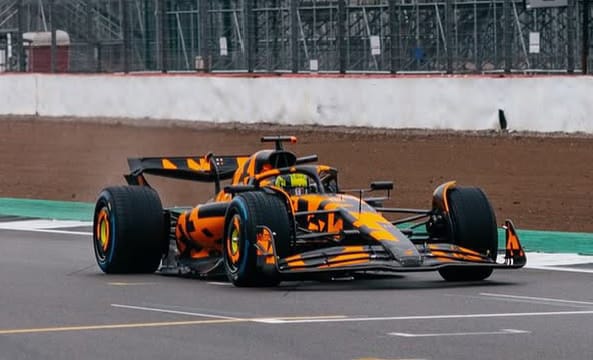 Jet Darat Mclaren Meluncur Mulus di Inggris