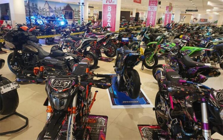 Modifstyle Lancang Kuning Motocontest Seri 3 Pekanbaru Digempur 228 Modifstylerz Pulau Sumatera