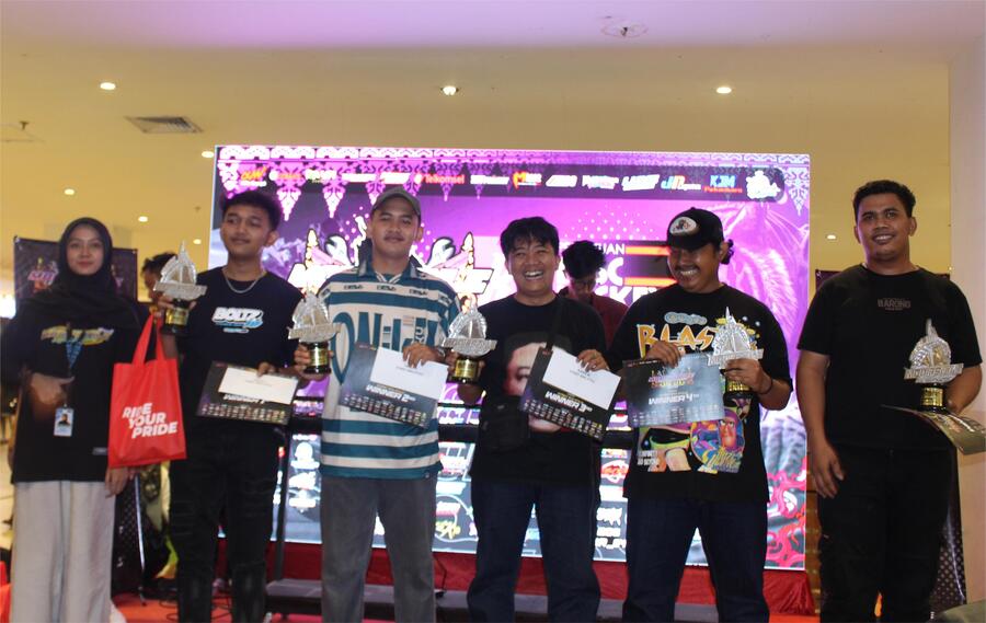 Modifstyle Lancang Kuning Motocontest Seri 3 Pekanbaru Digempur 228 Modifstylerz Pulau Sumatera