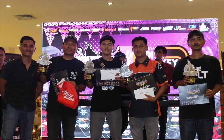 Modifstyle Lancang Kuning Motocontest Seri 3 Pekanbaru Digempur 228 Modifstylerz Pulau Sumatera