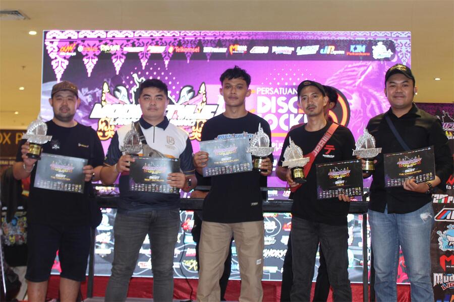 Modifstyle Lancang Kuning Motocontest Seri 3 Pekanbaru Digempur 228 Modifstylerz Pulau Sumatera