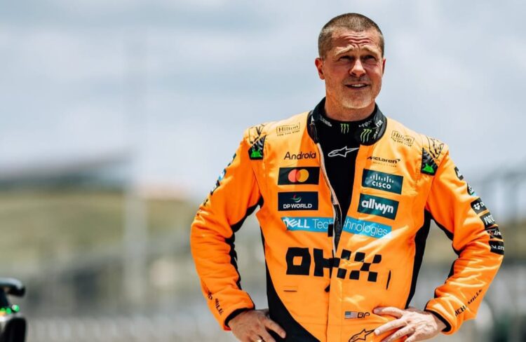 Brad Pitt Jajal Langsung Mobil F1 Bersama Mclaren